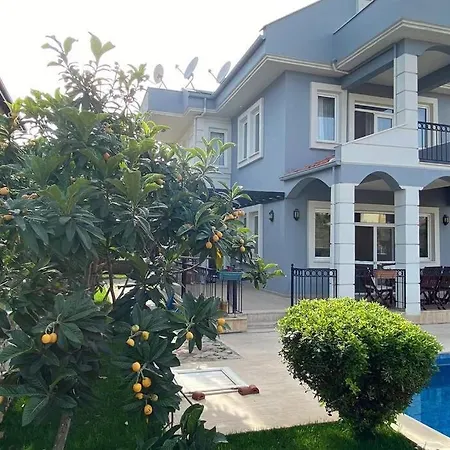 Villa Villa Mandarine 3+2 Tripleks Villa (10 kişilik) *