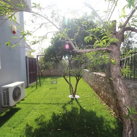 Villa Mandarine 3+2 Tripleks Villa (10 kişilik) * Fethiye