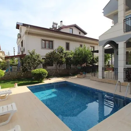Villa Mandarine 3+2 Tripleks Villa (10 kişilik)